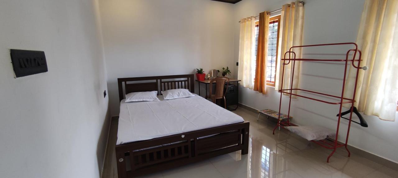 Soly'S Villa Homestay Munnar Esterno foto