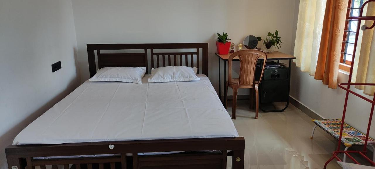 Soly'S Villa Homestay Munnar Esterno foto