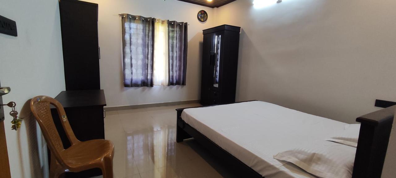 Soly'S Villa Homestay Munnar Esterno foto