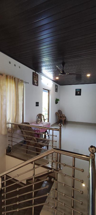 Soly'S Villa Homestay Munnar Esterno foto
